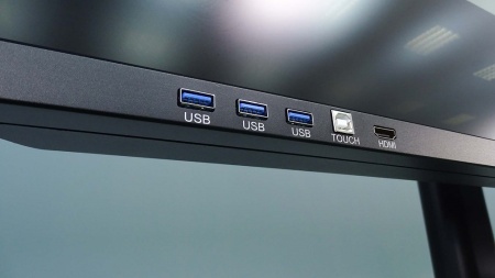 Интерактивная панель с меловой поверхностью New Touch BlackBoard 86”. Купить по лучшей цене