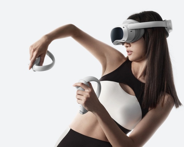 Шлем виртуальной реальности PICO VR 4 (128GB, 8GB Ram)