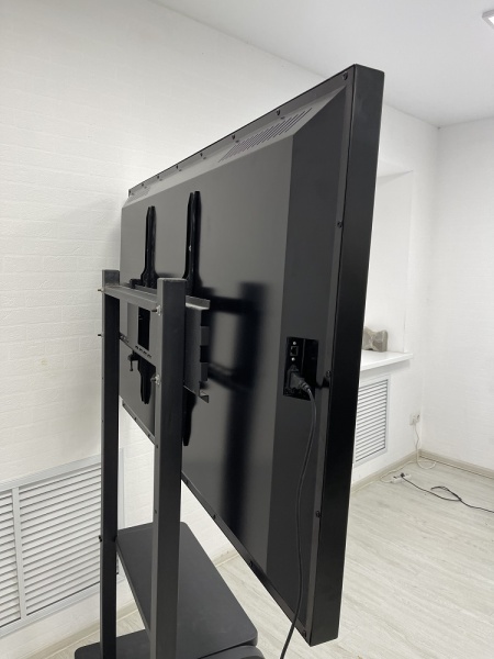 Интерактивная панель BM Stark Baikal OPS 55" для школ. Купить в It-concept16