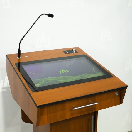 Интерактивная трибуна LIGA СПИКЕР 24