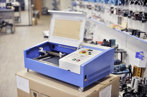 Лазерно-гравировальный станок LTT-Z3020