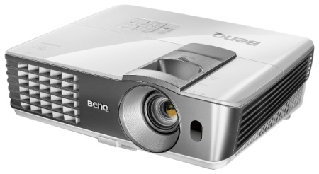 Мультимедийный проектор BenQ W1070